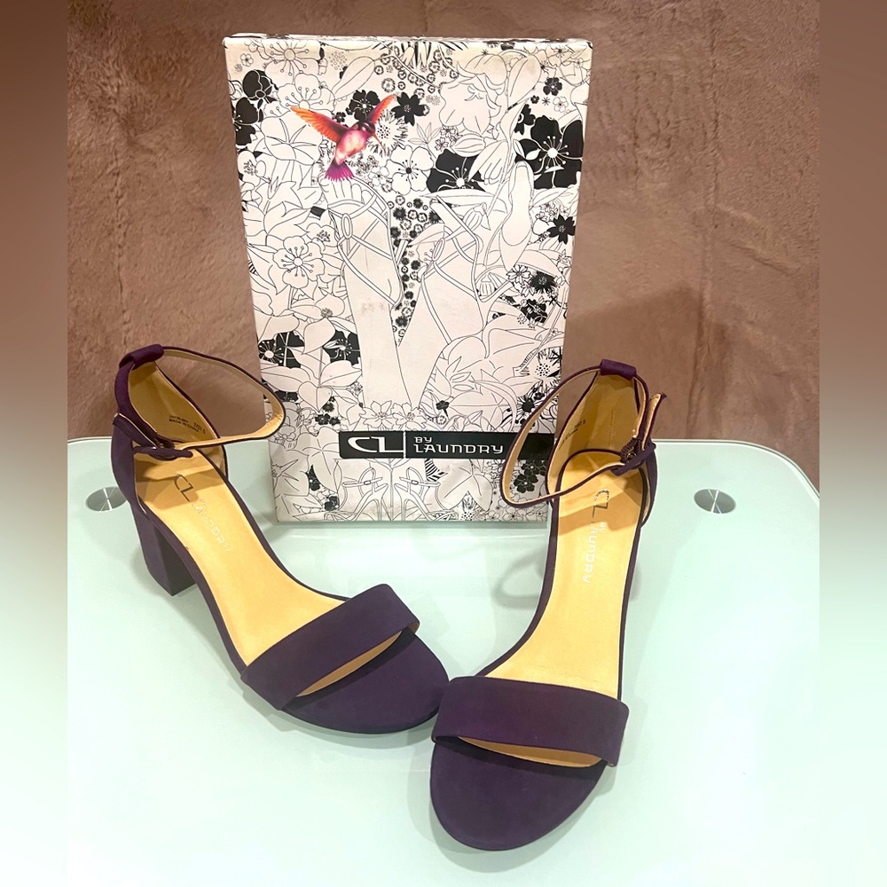 CL by Chinese Laundry super suede dark grape heel NIB size 7